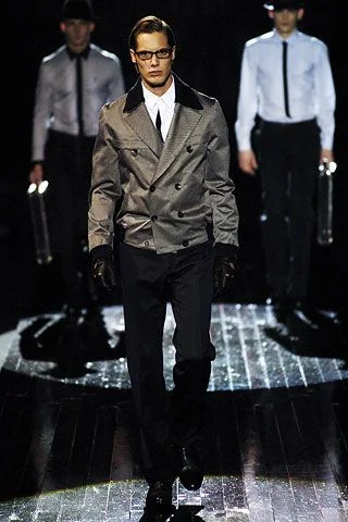 Look 1